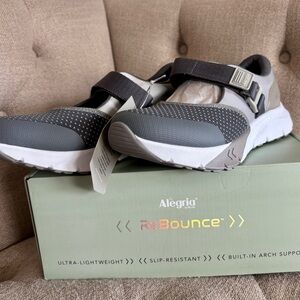 Alegria Atlis Mary Jane Sneakers Brand New